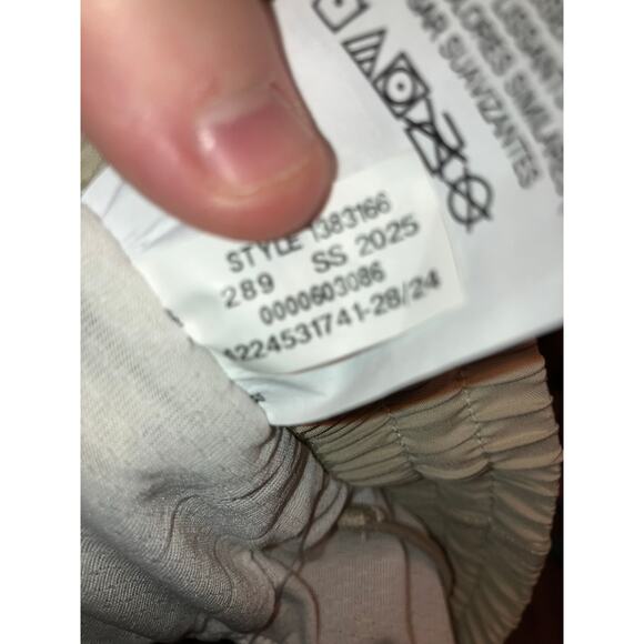 NWT Under Armour tan running shorts size small - Picture 7 of 8